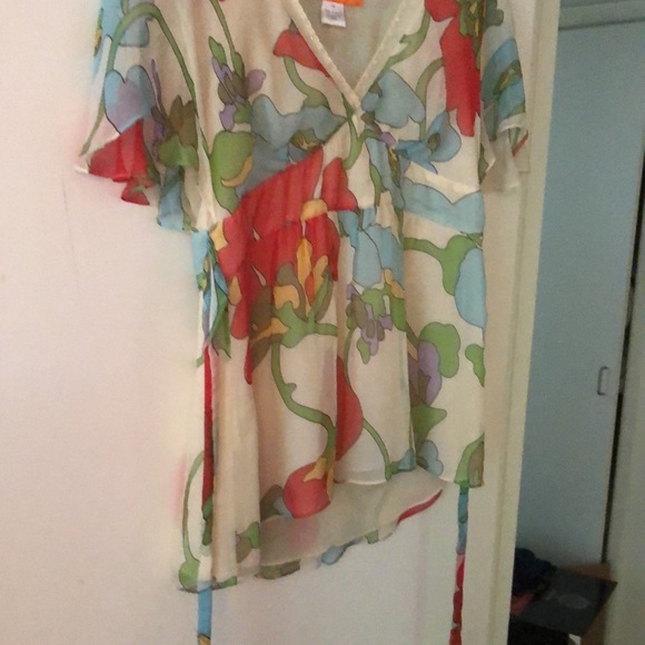 Cynthia Steffe silk floral top - Picture 4 of 8